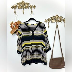 Striped V-Neck Pullover Top in Yellow, Black & Gray ruffle bottom L
